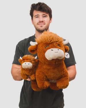 Jumbo Highland Cow Plushie